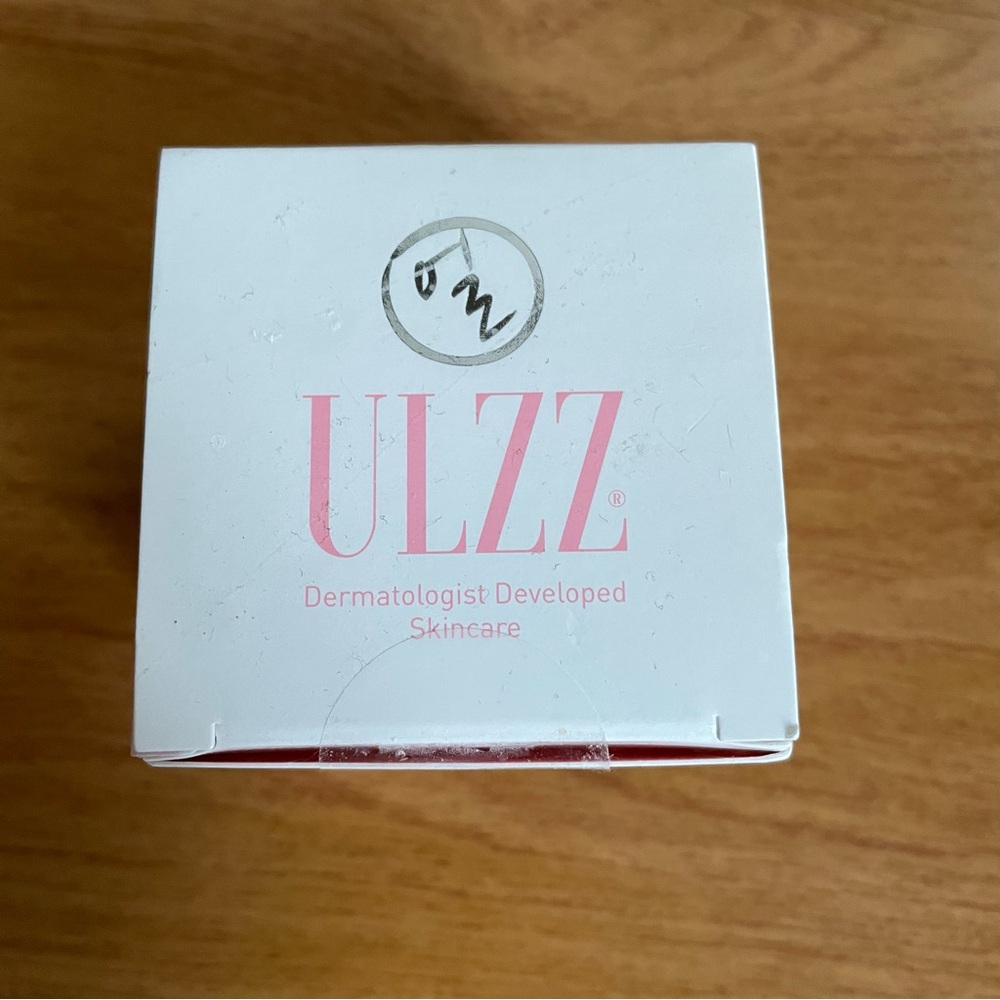 Ulzz Day Cream Skincare